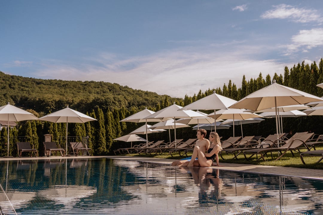 Pool Schlössl Hotel Kindl