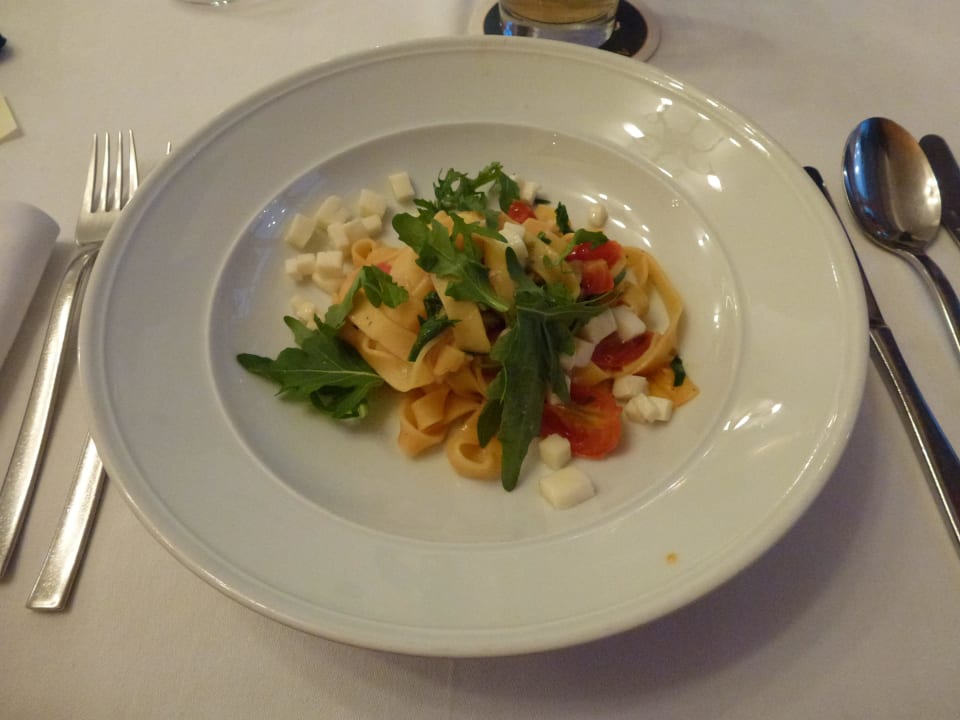 Die Vorspeise eines 5-Gänge-Menüs Hotel Terentnerhof