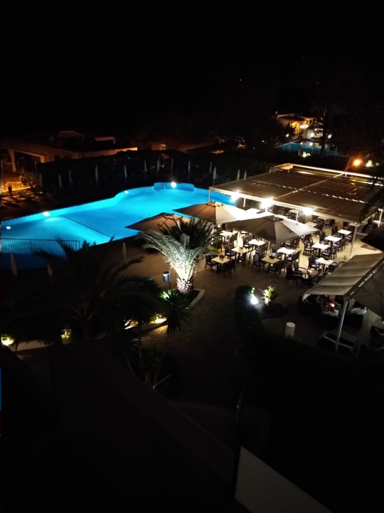 Ausblick Universal Hotel Castell Royal