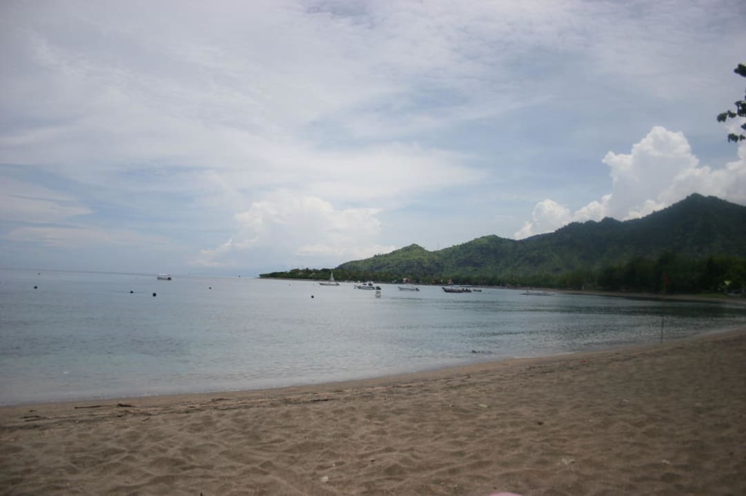 Strand Taman Sari Bali Resort and Spa