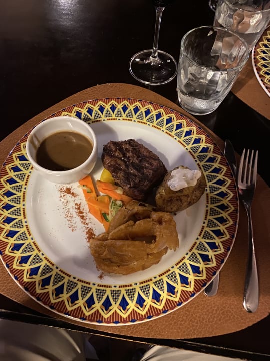 Gastro Hotel Grand Palladium Palace Resort, Spa & Casino