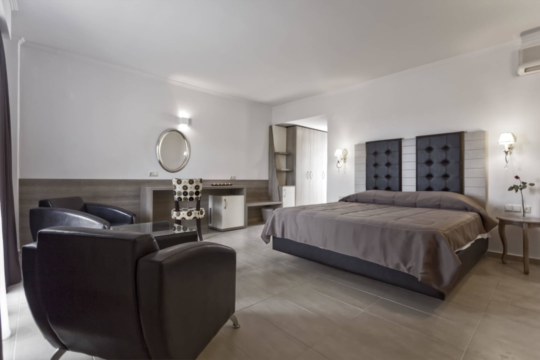 SUITE Lagomandra Hotel & Spa