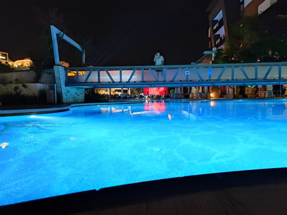 Pool Terrace Elite Resort