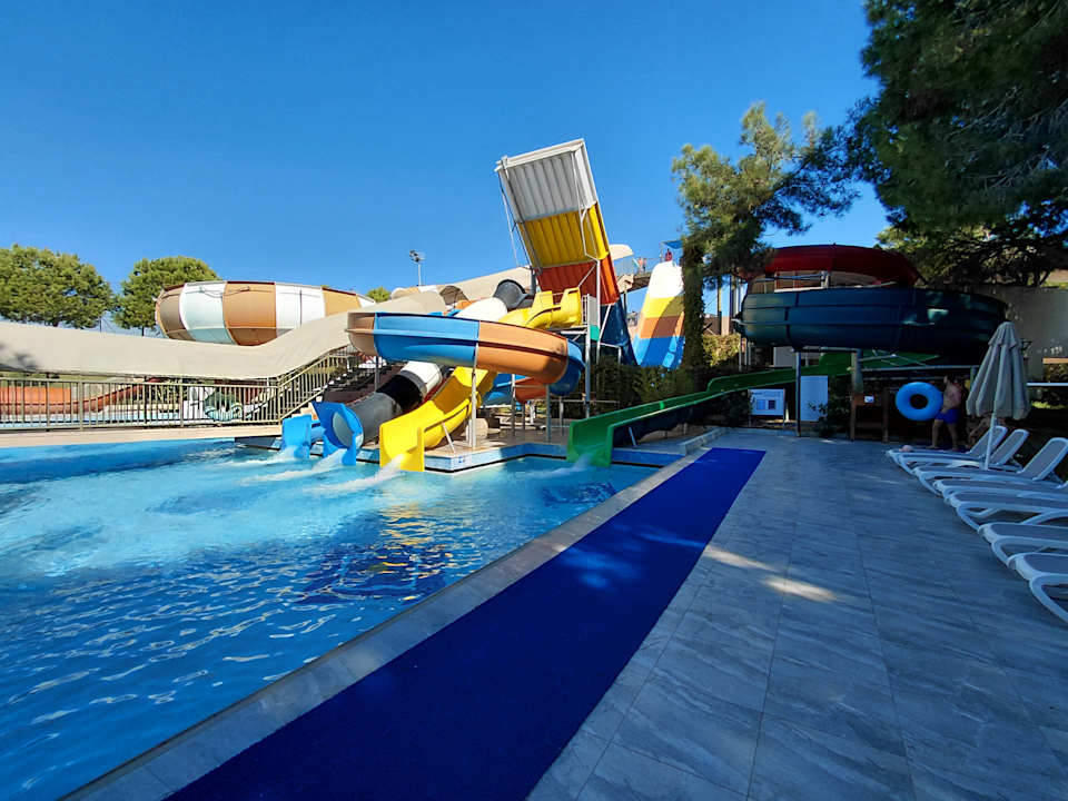 Pool Sueno Hotels Beach Side