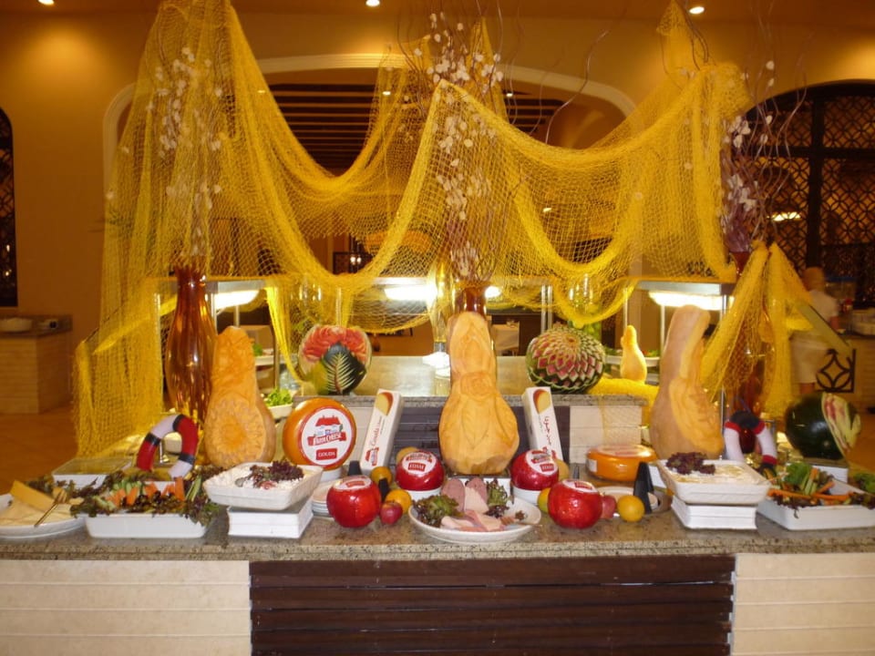Dekoration im Hauptrestaurant JAZ Aquamarine Resort
