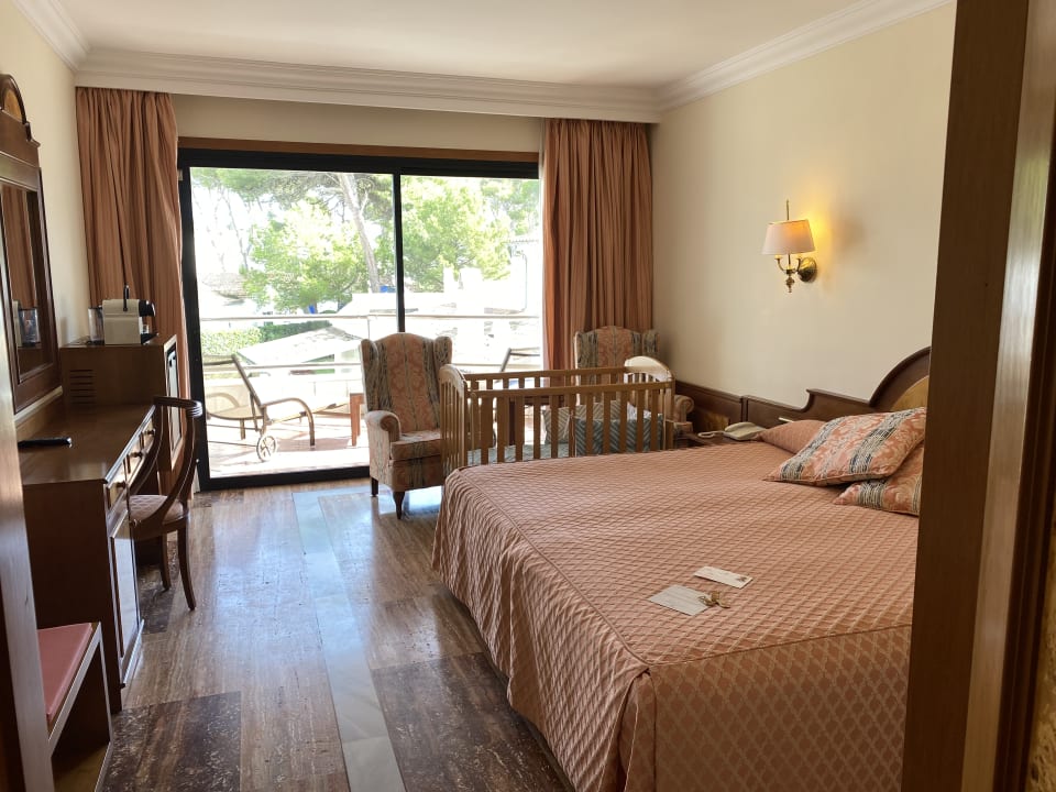 Zimmer Hotel Serrano Palace