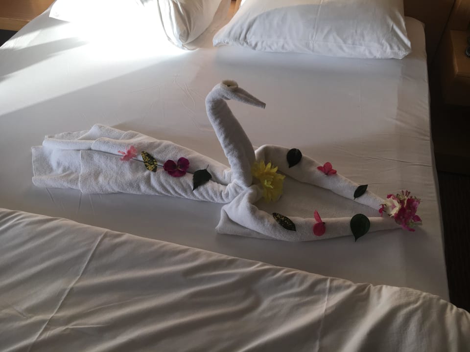 Gefalteter Schwan aus Handtüchern Saphir Resort & Spa