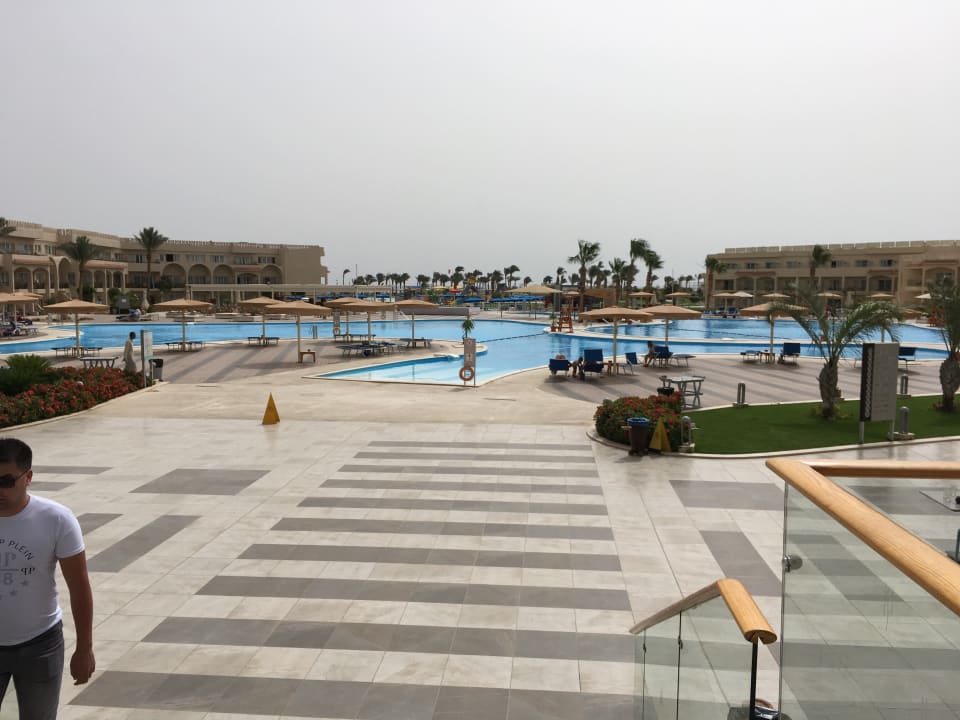 Pool Pickalbatros Royal Moderna Resort-Sharm El Sheikh