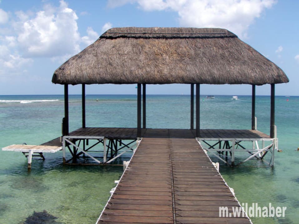 Strand beim Poolbereich Hotel The Oberoi Mauritius