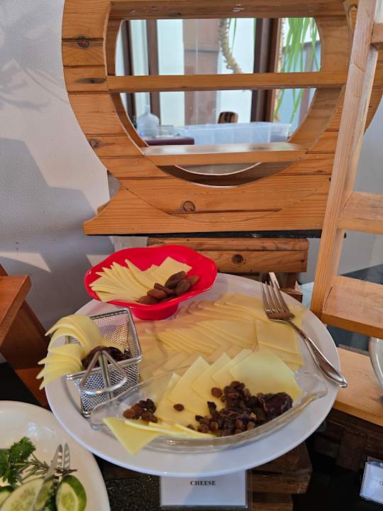 Gastro Pandanus Beach Resort & Spa