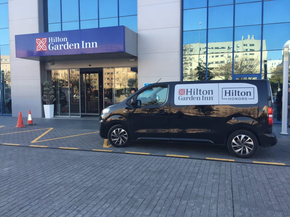 Lobby/Eingang Hilton Garden Inn Sevilla