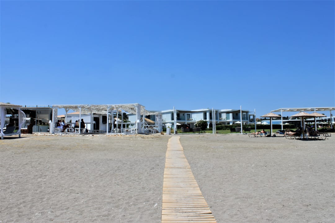 Außenansicht Asterias Beach Resort