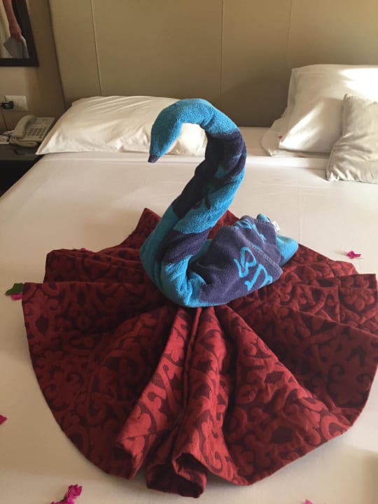 Deko im Zimmer jeden Abend was Neues Jaz Makadina