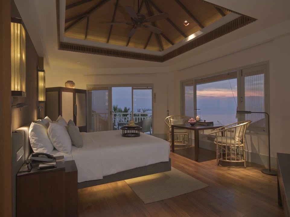 Pavilion room Amatara Welleisure Resort