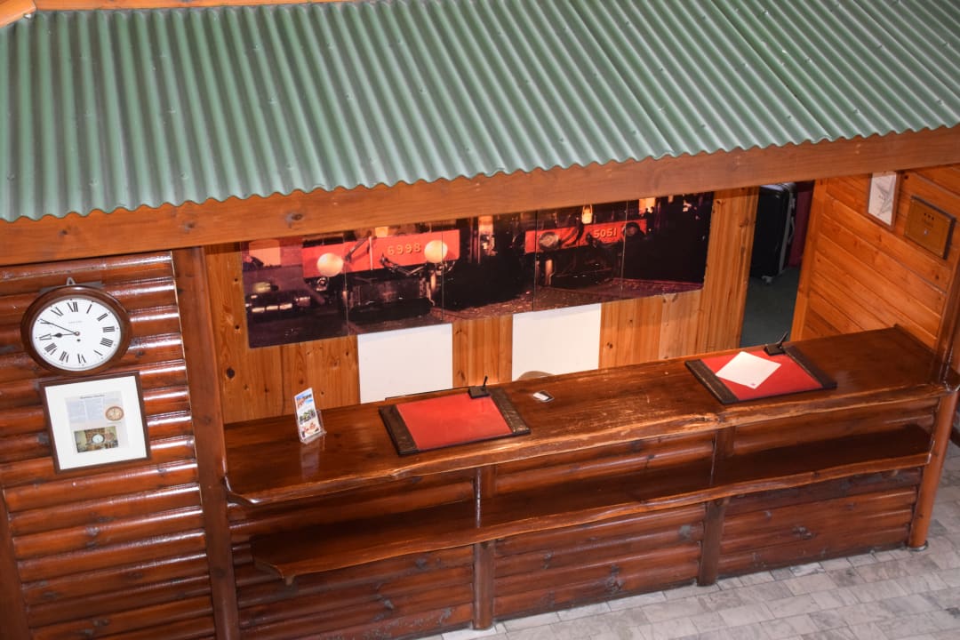 Lobby The Graywood Hotel