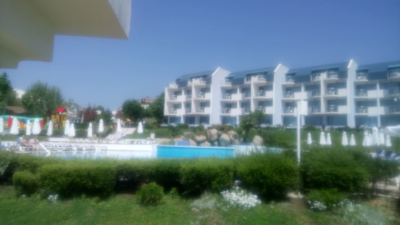 Außenansicht Hotel Sineva Beach