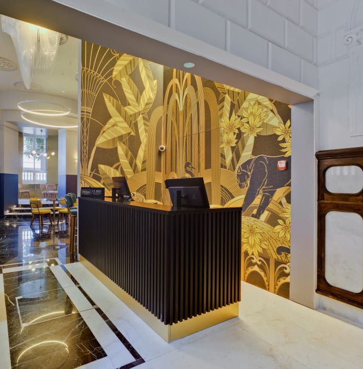 Lobby Casa Alberola Alicante, Curio Collection by Hilton
