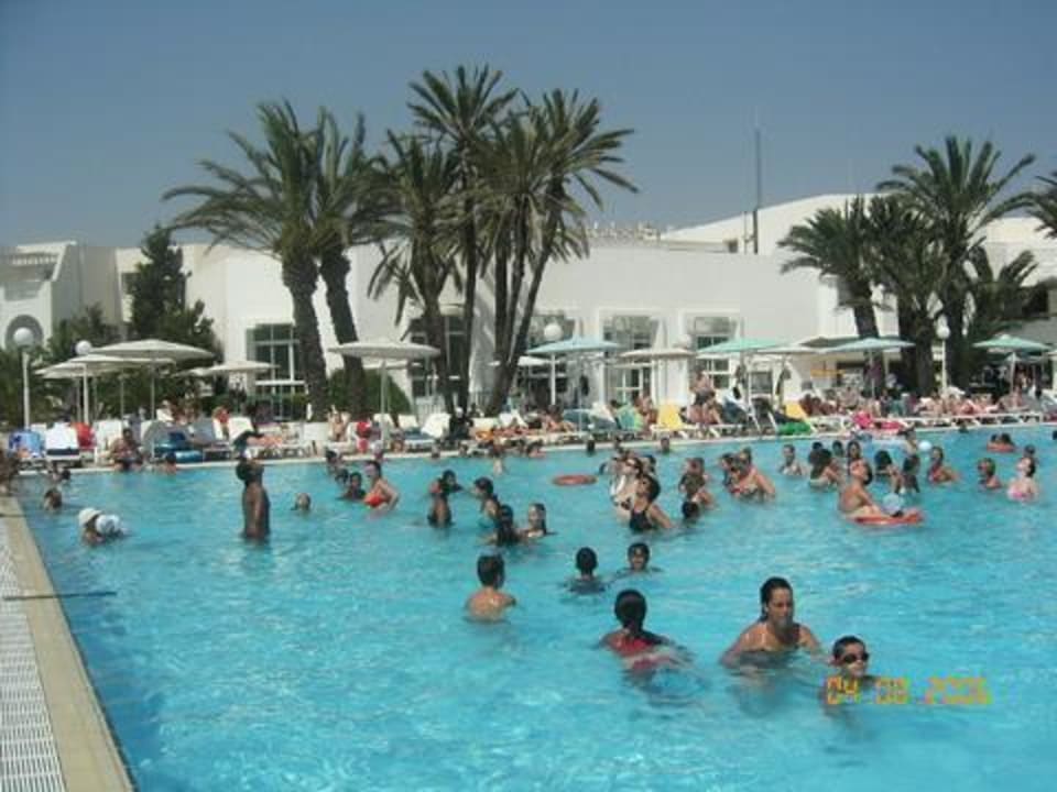 Grand piscine Hotel Sol Club Kantaoui El Mouradi Club Kantaoui
