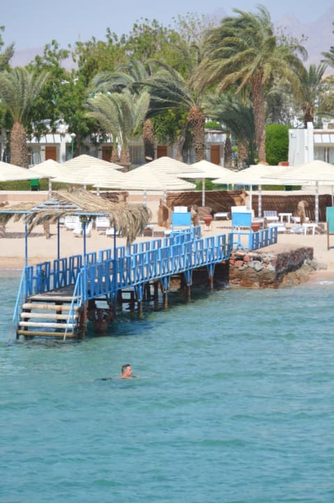 Strand Menaville Safaga