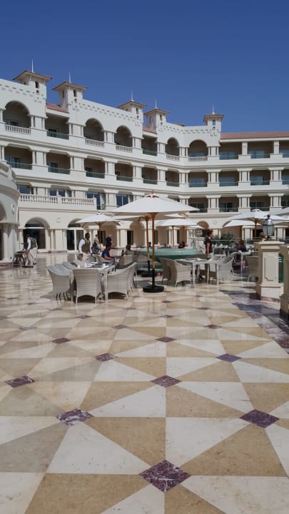 Außenansicht Baron Palace Sahl Hasheesh