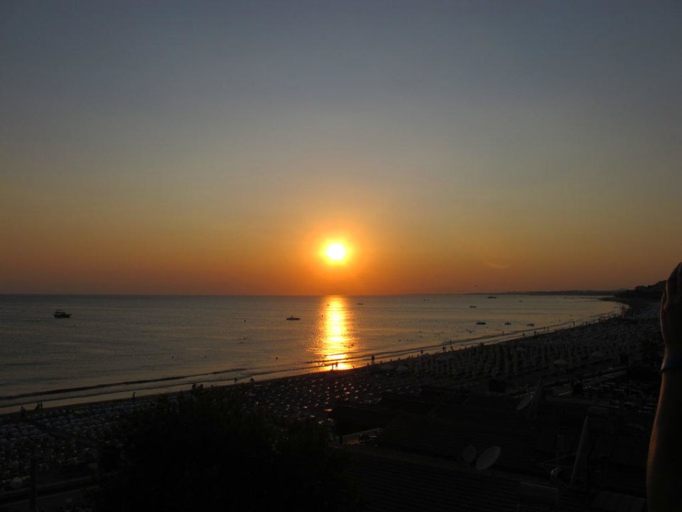 Sonnenuntergang Trendy Side Beach Hotel - Adults only