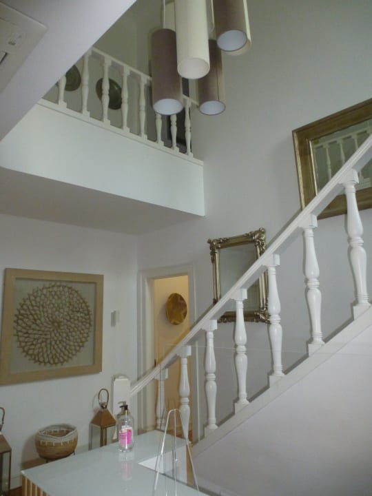 Lobby 4U Lisbon Airport Suites