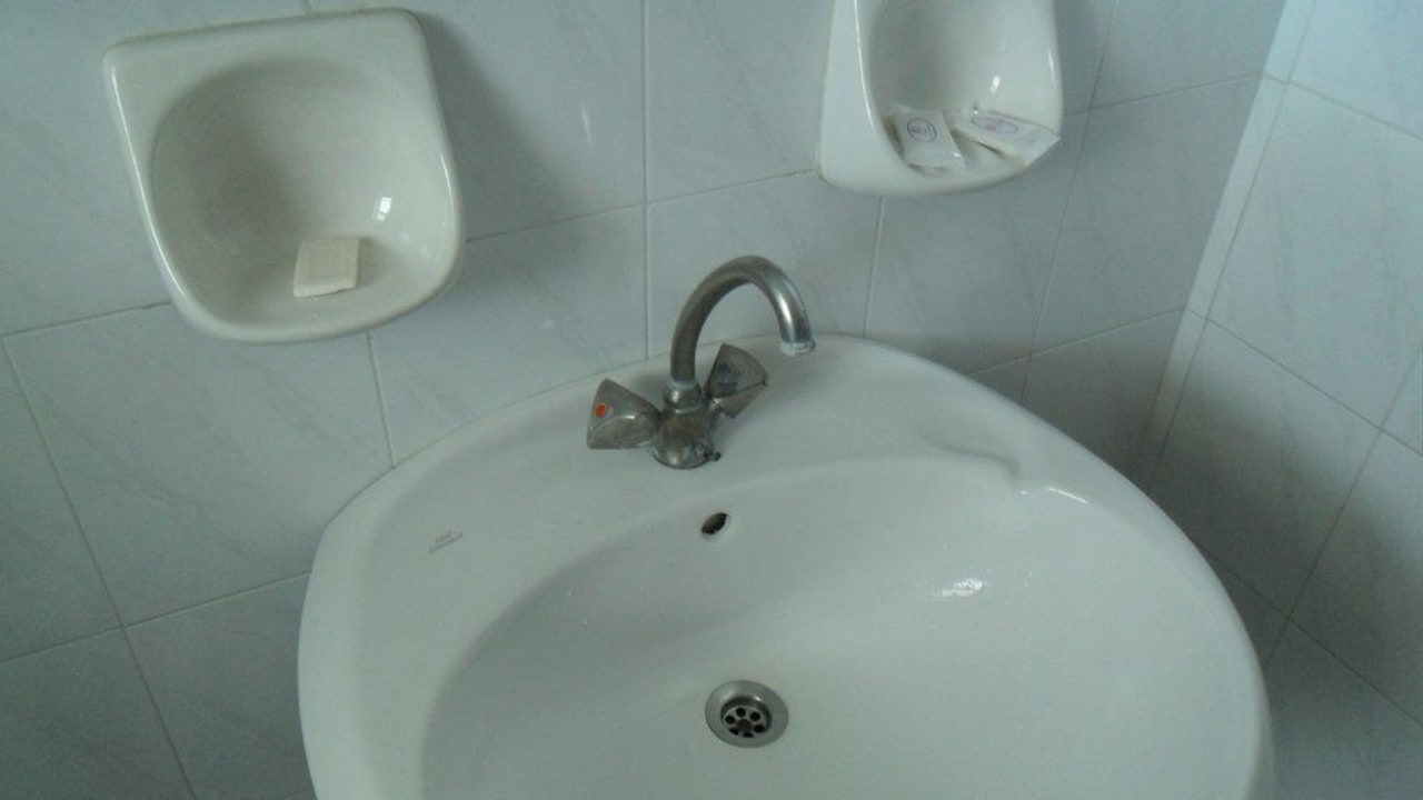 Neues Waschbecken Hotel Klelia