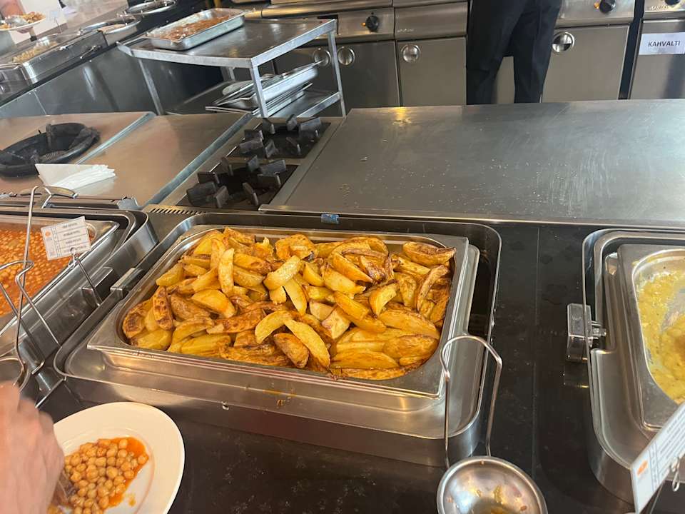 Gastro Serenis Hotel