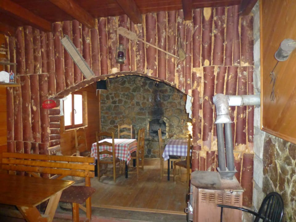 Gaststube Sur Tara Skrbusa