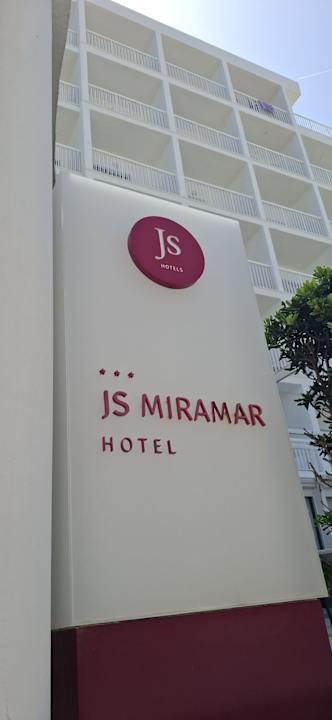 Außenansicht Js Miramar