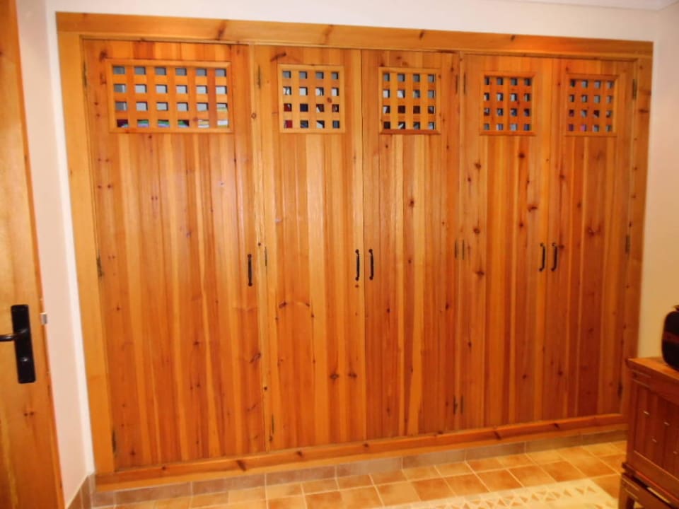 Großzügiger Schrank Princesa Yaiza Suite Hotel Resort