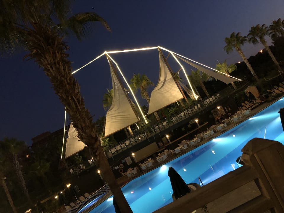 Pool Can Garden Resort