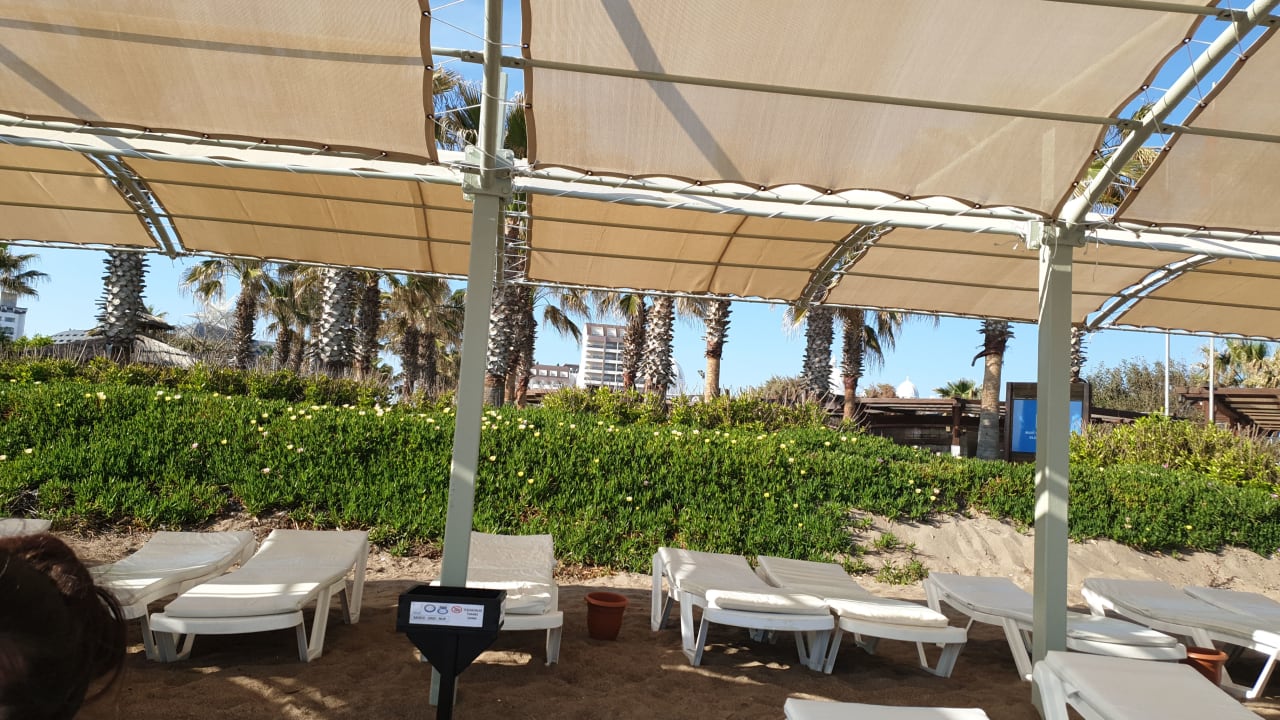 Strand Saturn Palace Resort Hotel