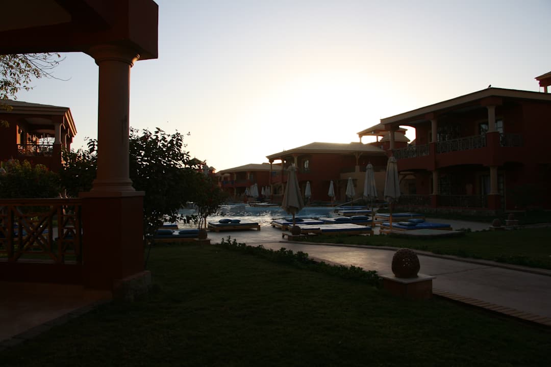 Außenansicht Pickalbatros Alf Leila Wa Leila Resort - Neverland Hurghada