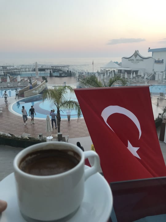 Ausblick Azura Deluxe Resort & Spa Hotel