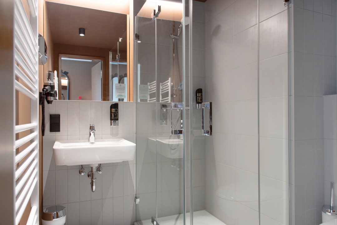 Zimmer MEININGER Hotel Bremen Hauptbahnhof