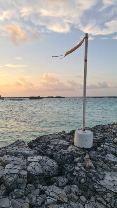 Strand Adaaran Select Meedhupparu Island Resort - Premium All Inclusive