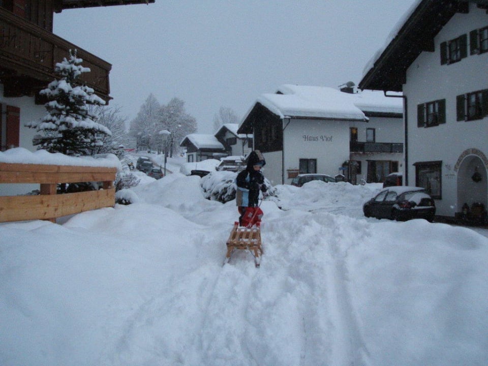 Garten im Winter Gästehaus Höflinger