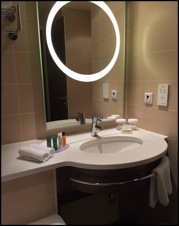 Bad Hilton Garden Inn Frankfurt Airport