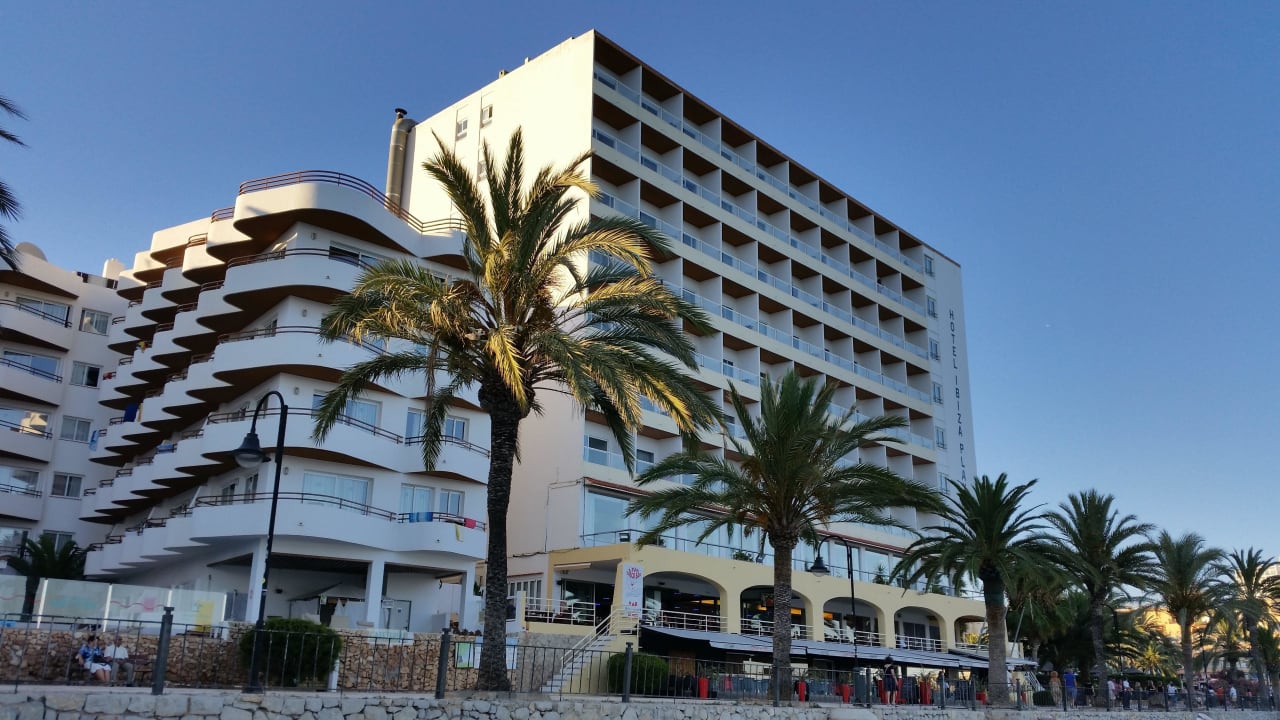 Außenansicht von Permenade Hotel Ibiza Playa