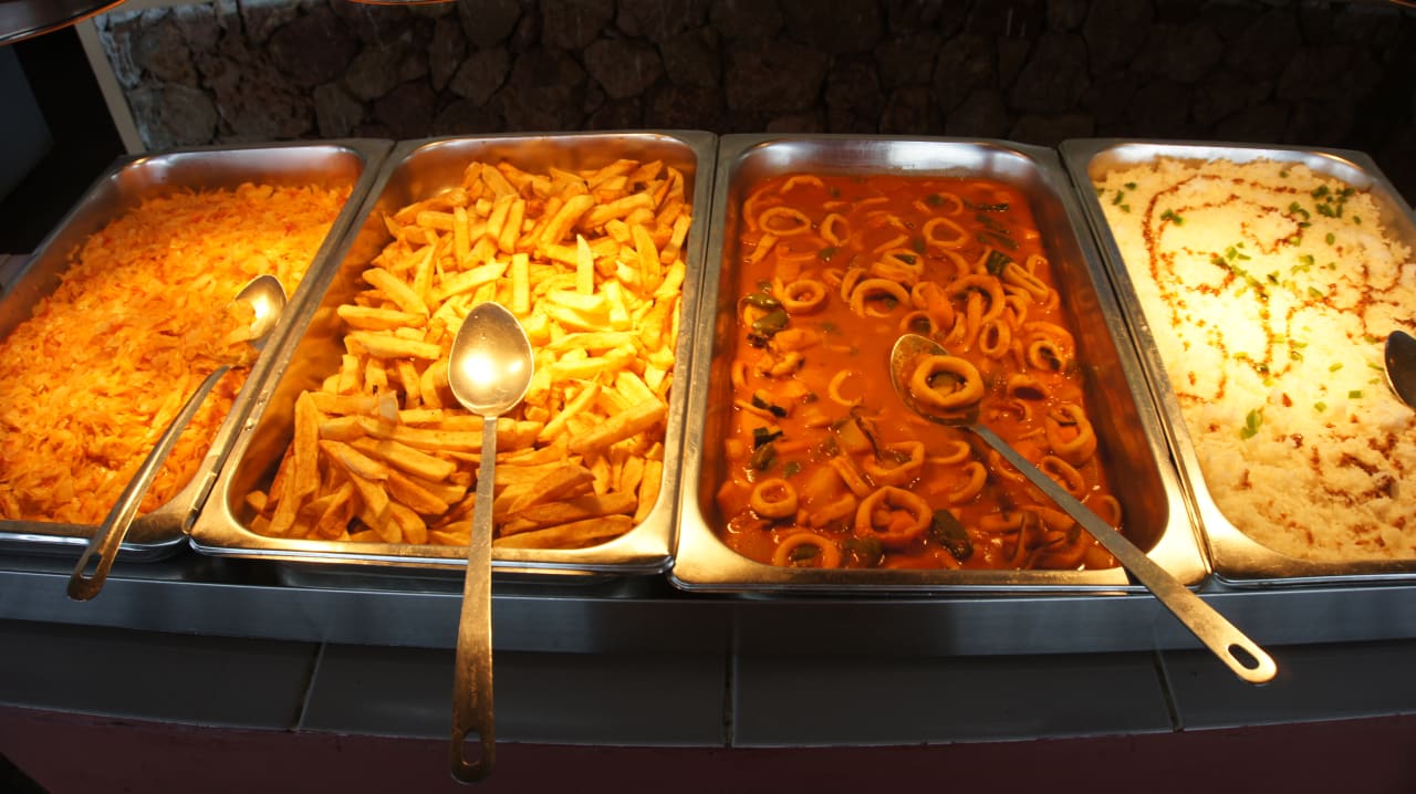 Pommes rot/weiss Reef & Beach Resort