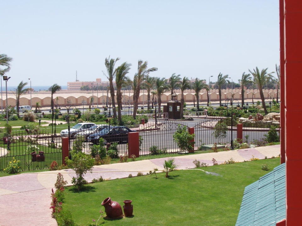 Ausblick zum Strand Pickalbatros Aqua Vista Resort - Hurghada