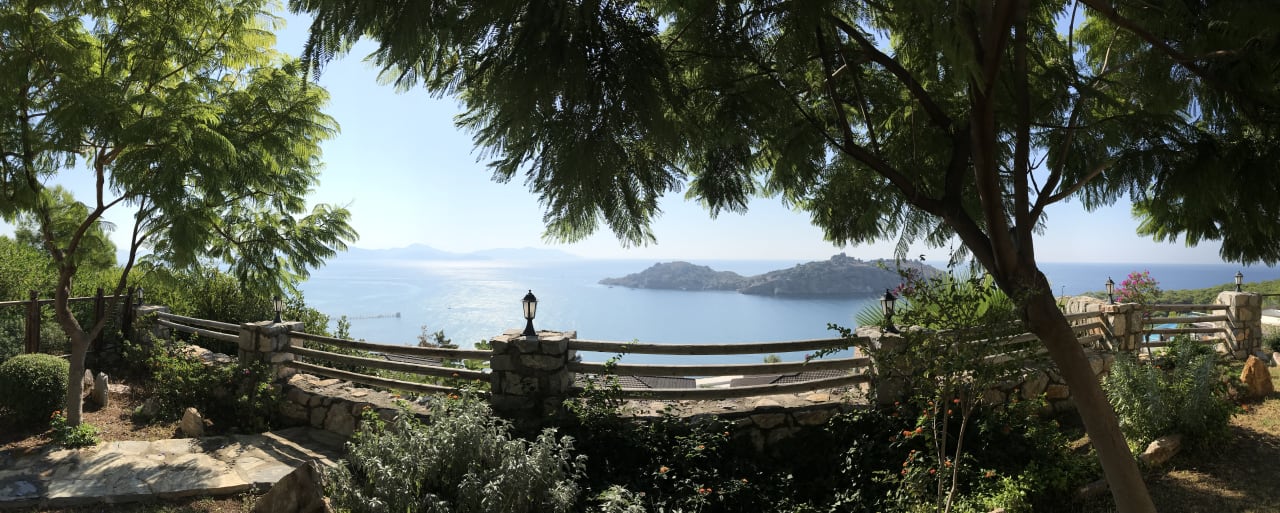 Gartenanlage TUI BLUE Seno - Adults Only