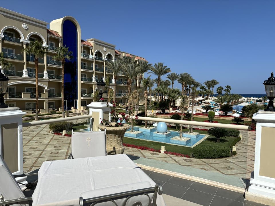 Ausblick Premier Le Reve Hotel & Spa