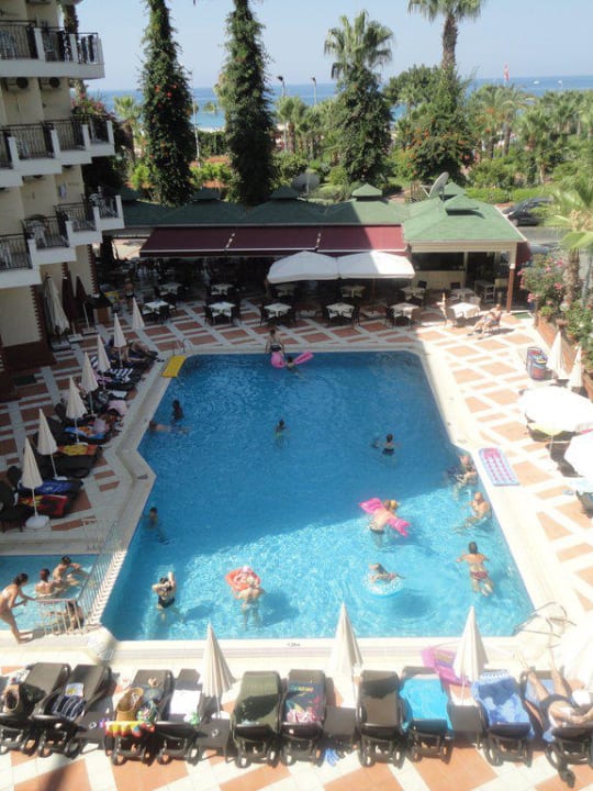 Riviera Riviera Hotel & Spa