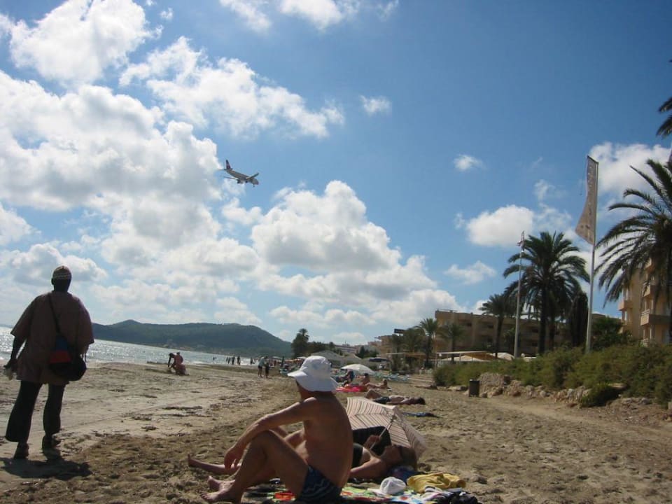 Tiefflieger Hotel Garbi Ibiza & Spa