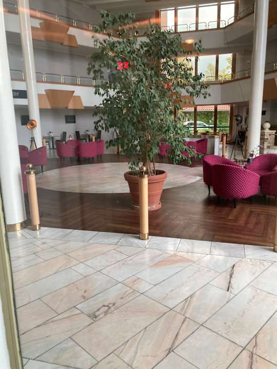 Lobby Best Western Parkhotel Brehna - Halle