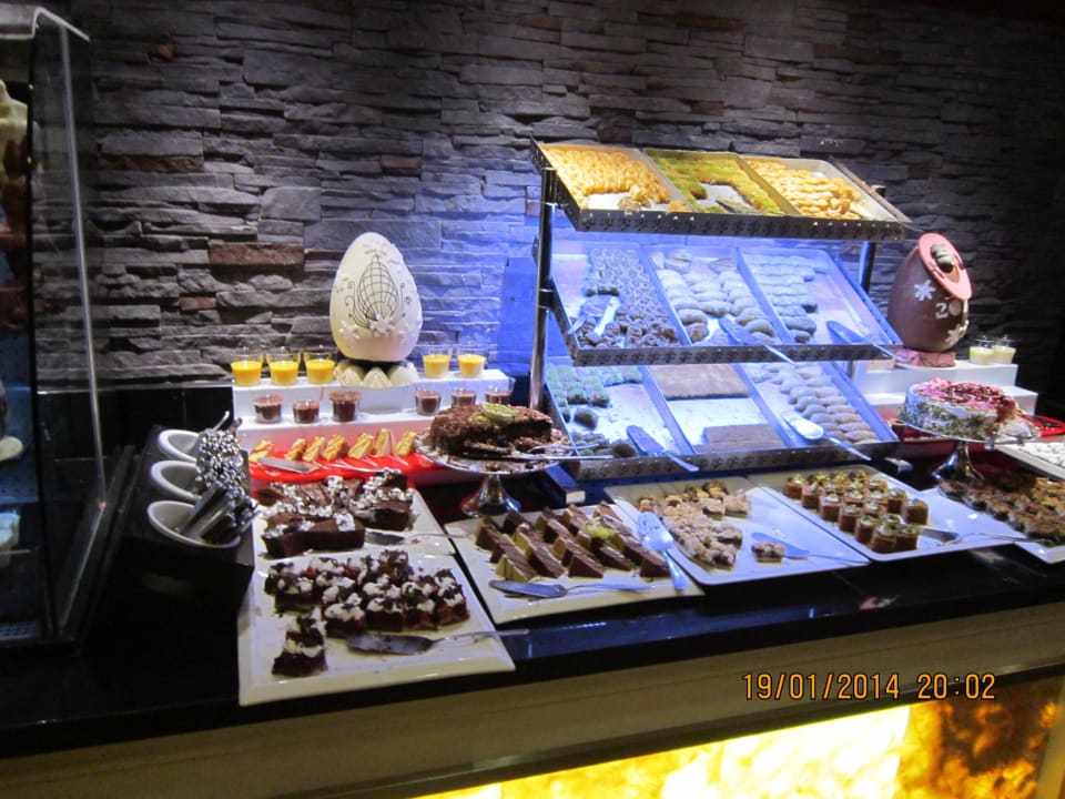 Dessertbuffet Limak Lara Deluxe Hotel & Resort