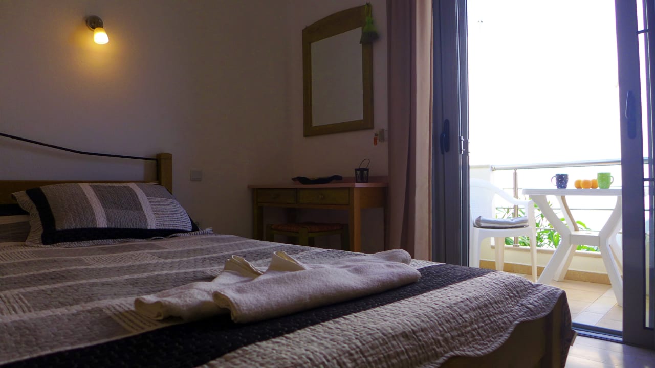 Zimmer Lion-Suites Kalyves