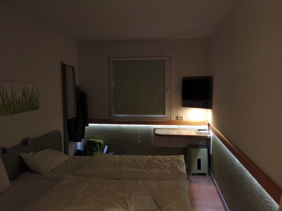 Indirekte Beleuchtung ibis budget Berlin City Potsdamer Platz